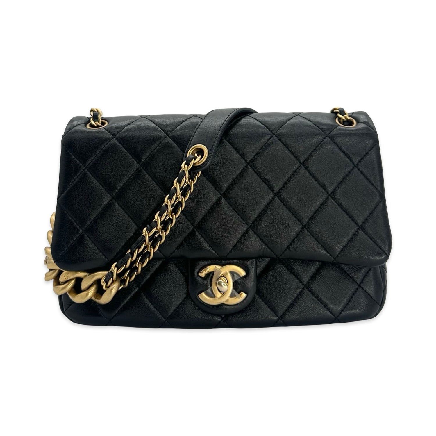 Chanel Quilted Lambskin Chain Crossbody Flap Bag