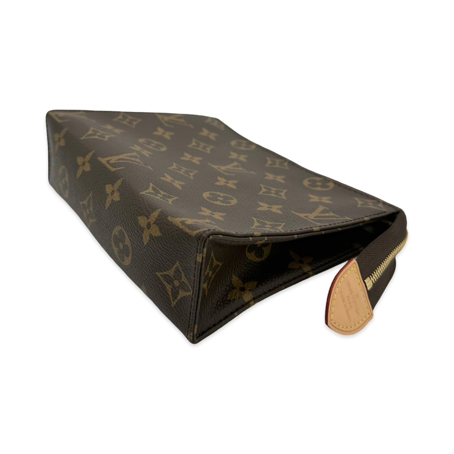 Monogram Toiletry 19