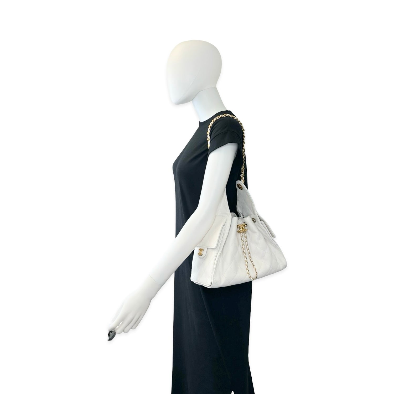Chanel Quilted Caviar Small 25