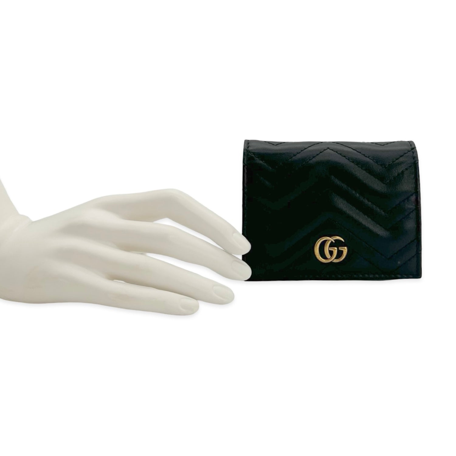 Gucci Quilted Leather GG Marmont Card Holder Compact Wallet