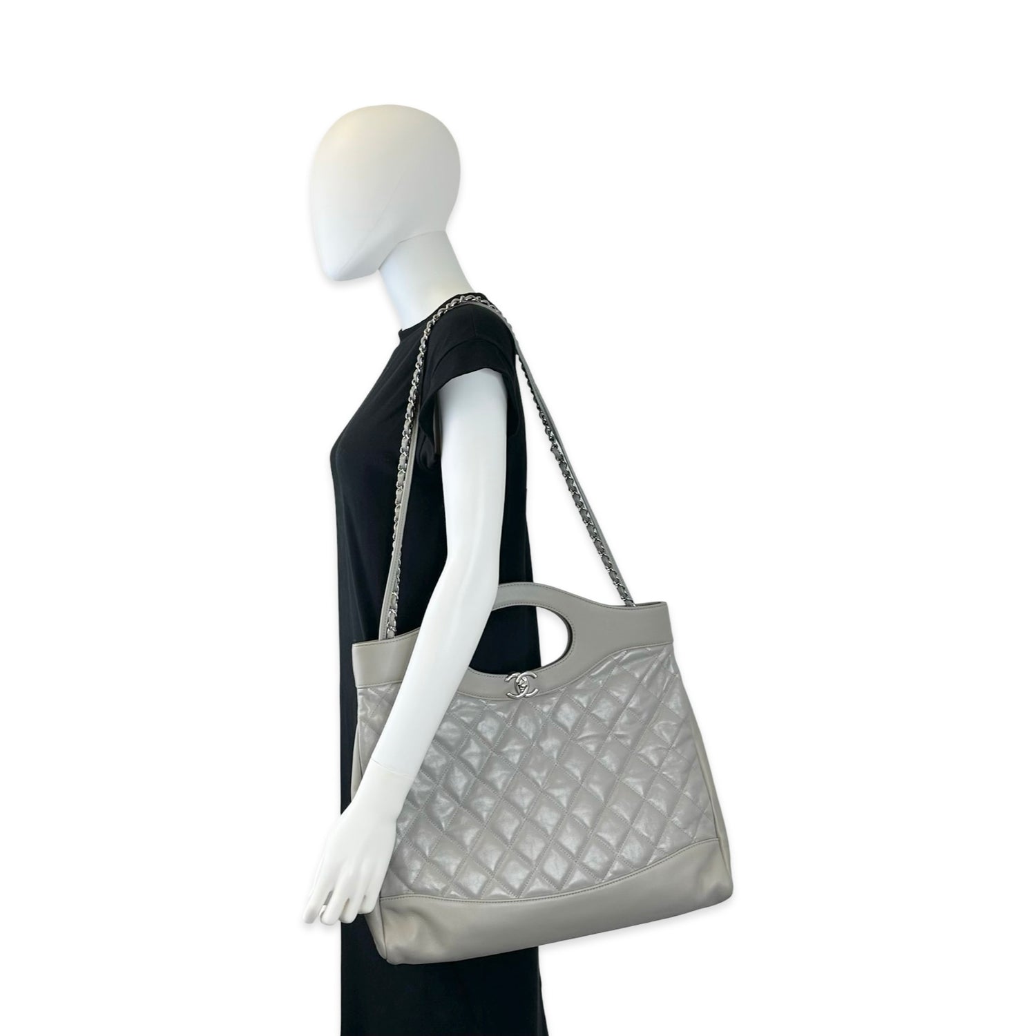 Chanel Vintage Quilted Calfskin Large 31 Shopping Bag