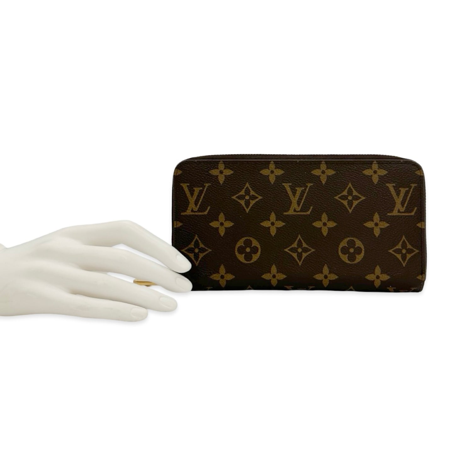 Louis Vuitton Monogram Zippy Wallet