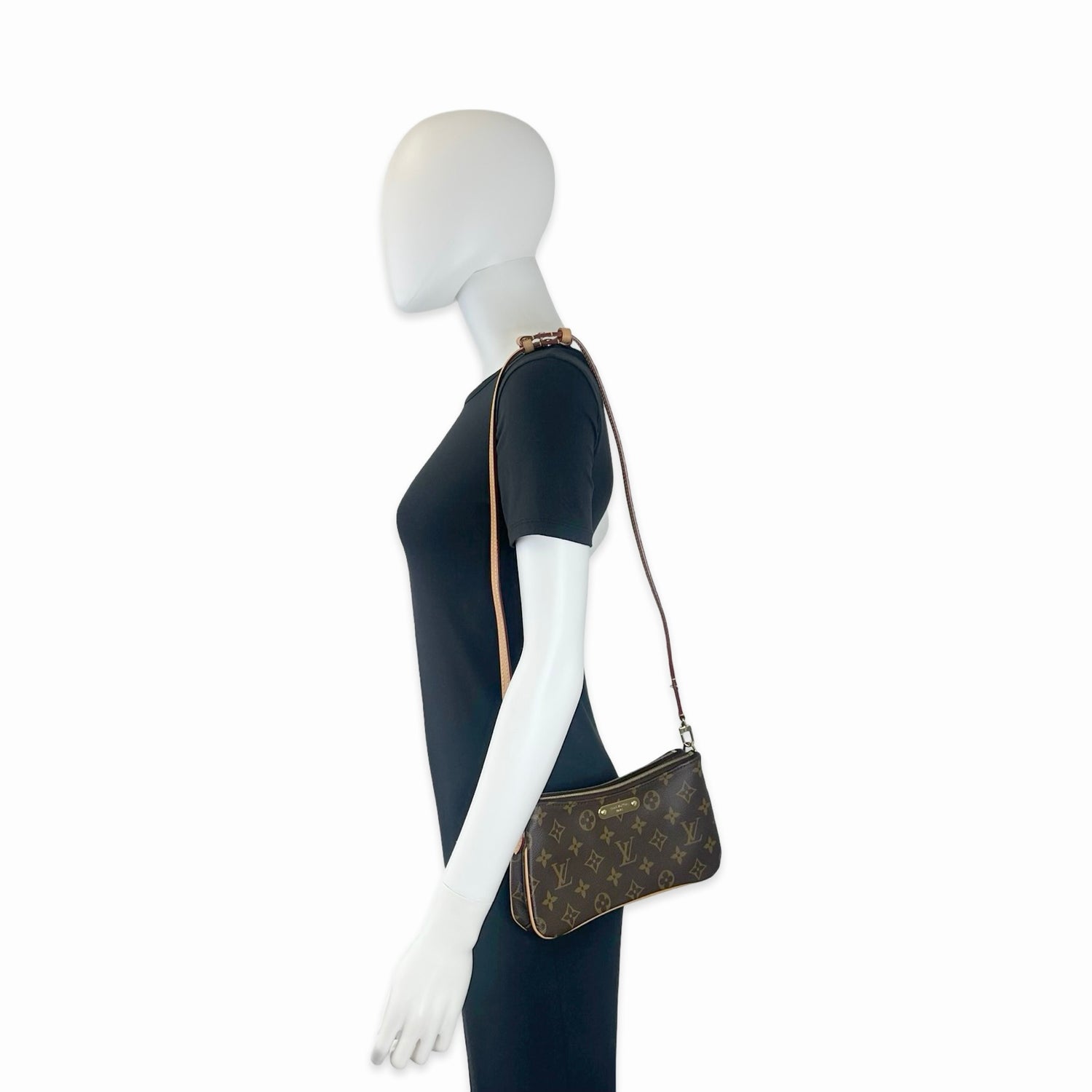 Louis Vuitton Monogram Liv Pochette