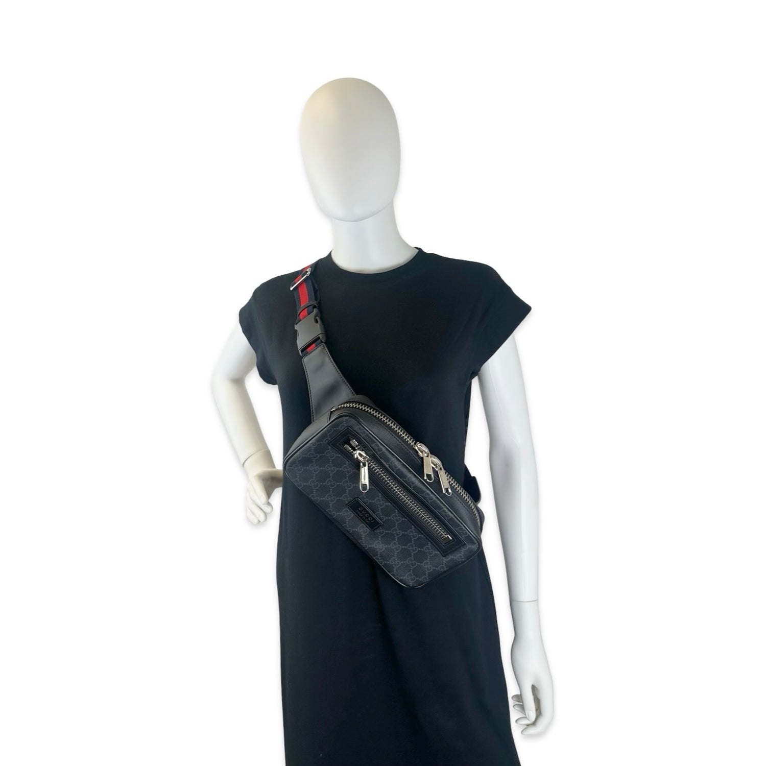 Gucci GG Supreme Belt Bag