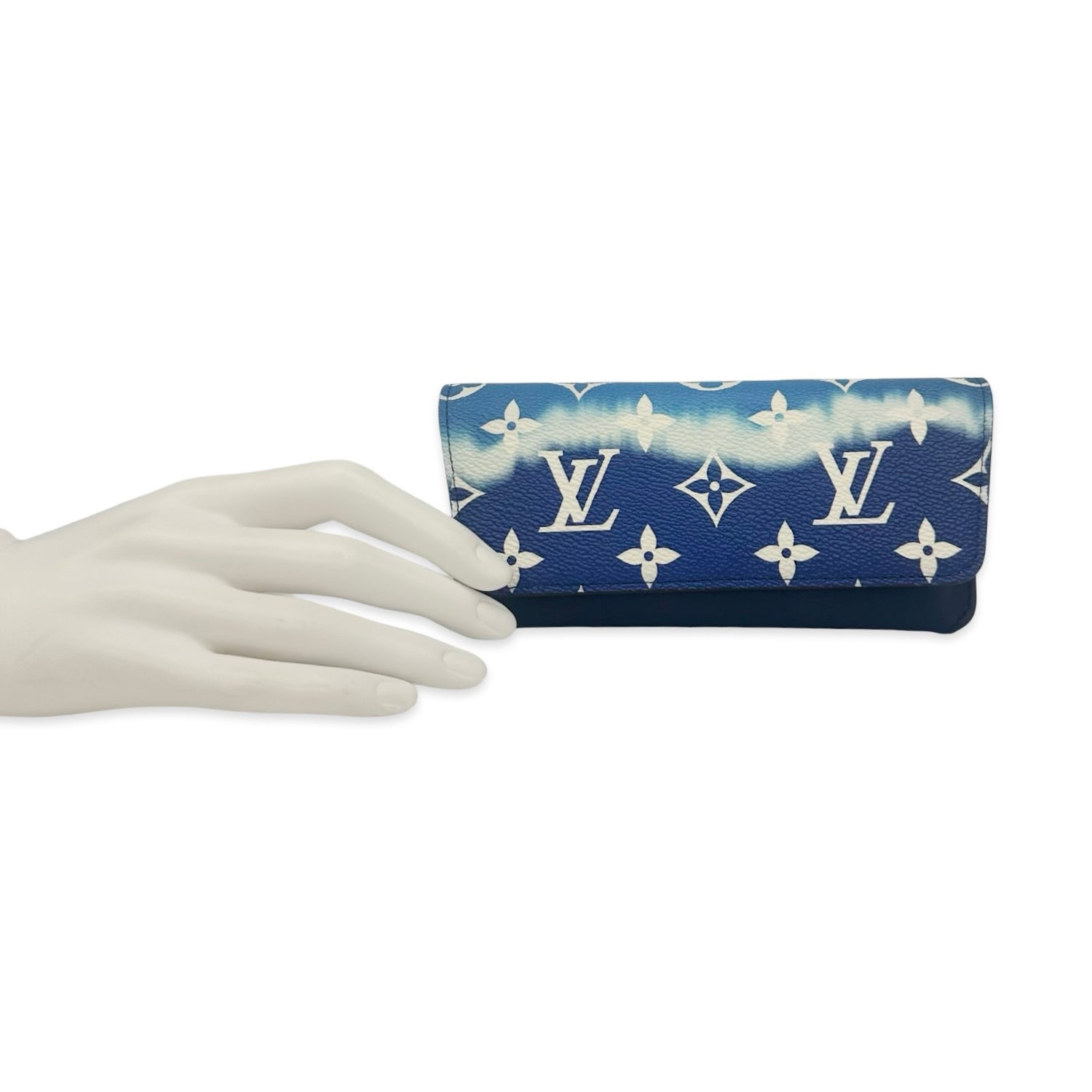 Louis Vuitton Monogram Escale Woody Glasses Case