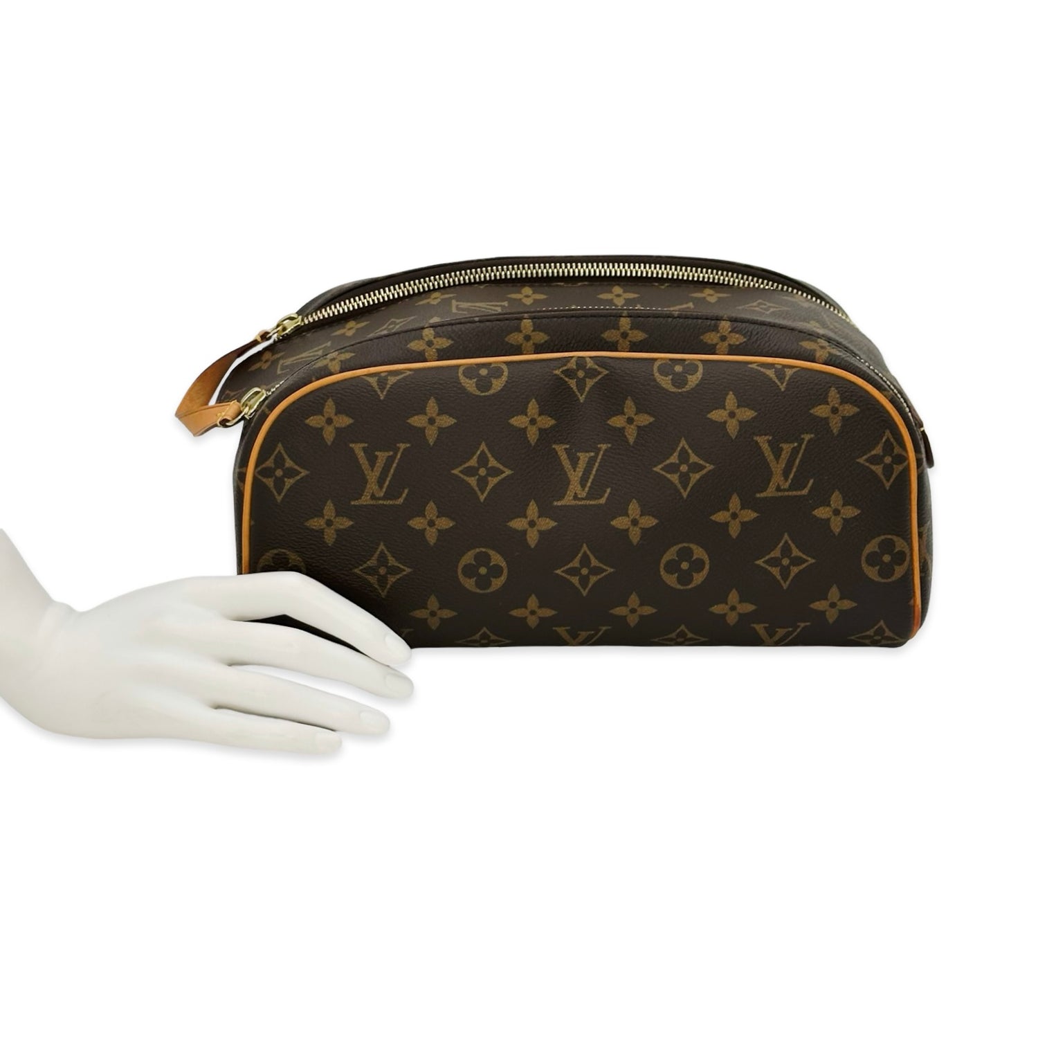 Louis Vuitton Monogram Dopp Kit