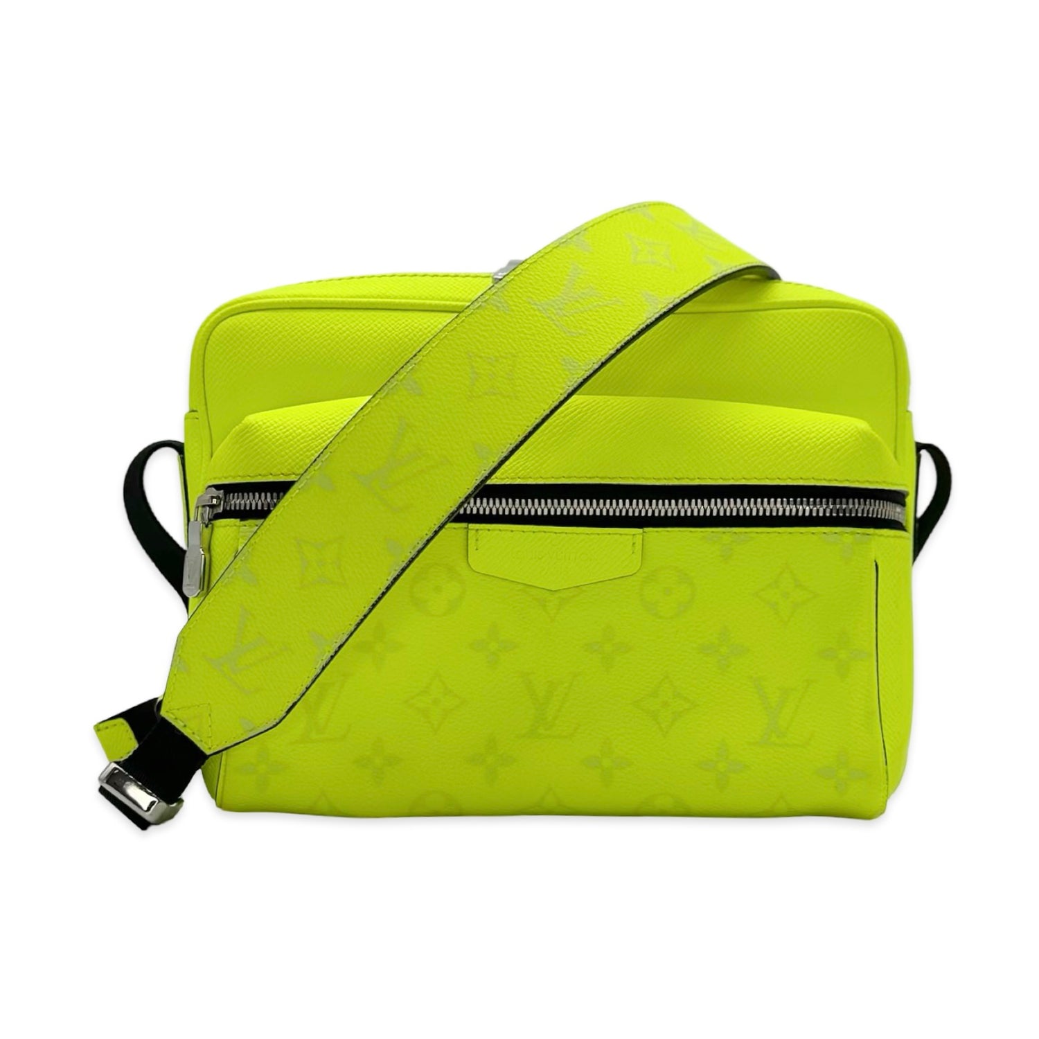 Louis Vuitton Monogram Taigarama Outdoor Messenger