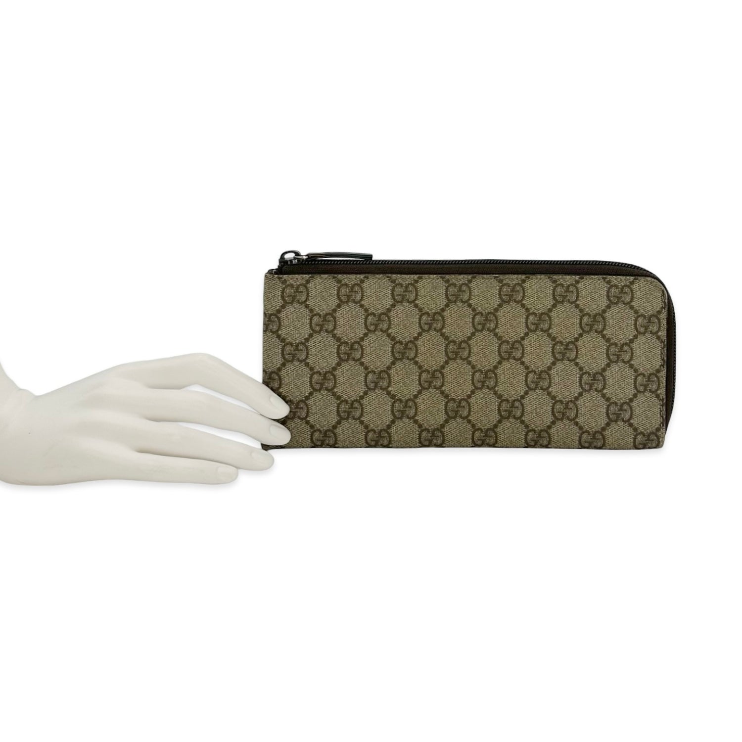 Gucci GG Supreme Long Zip Around Wallet
