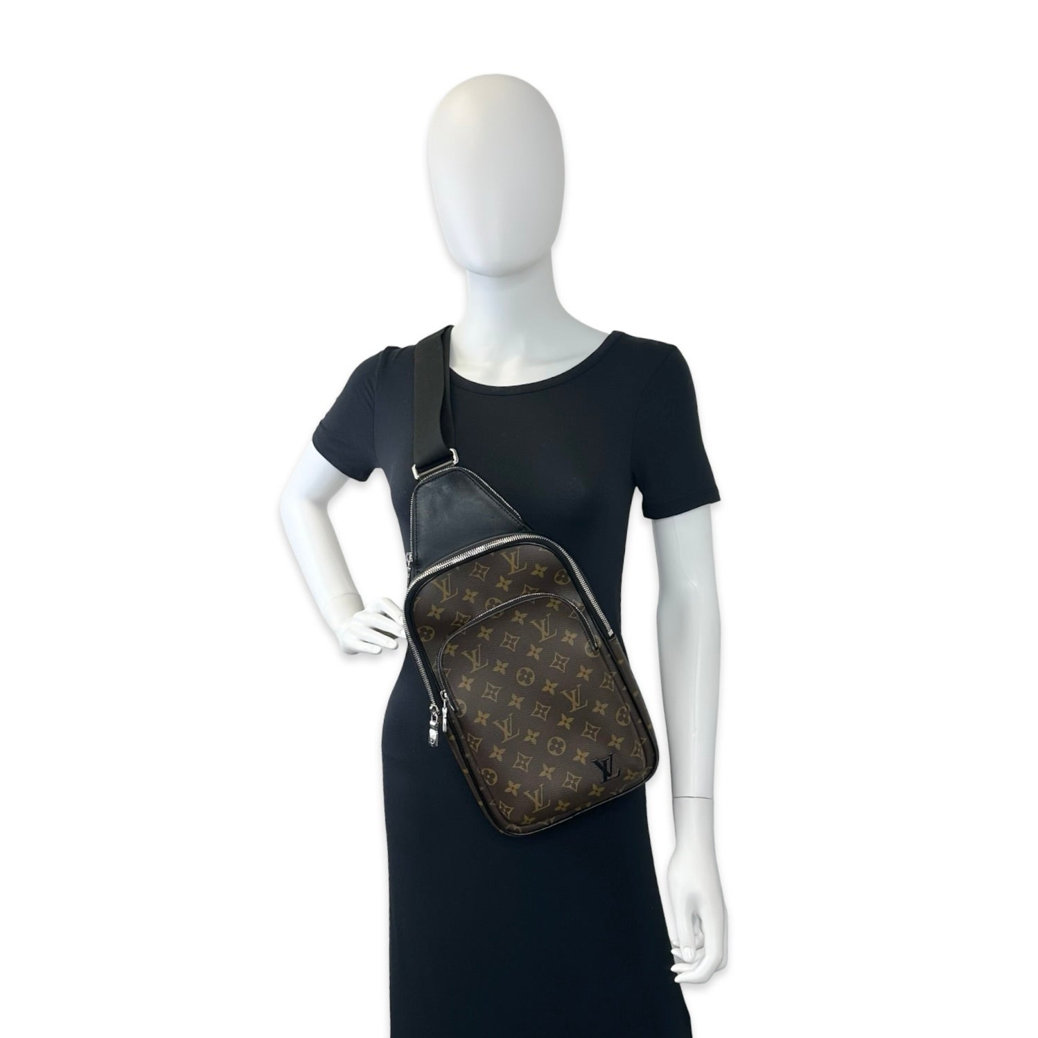 Louis Vuitton Monogram Avenue Sling