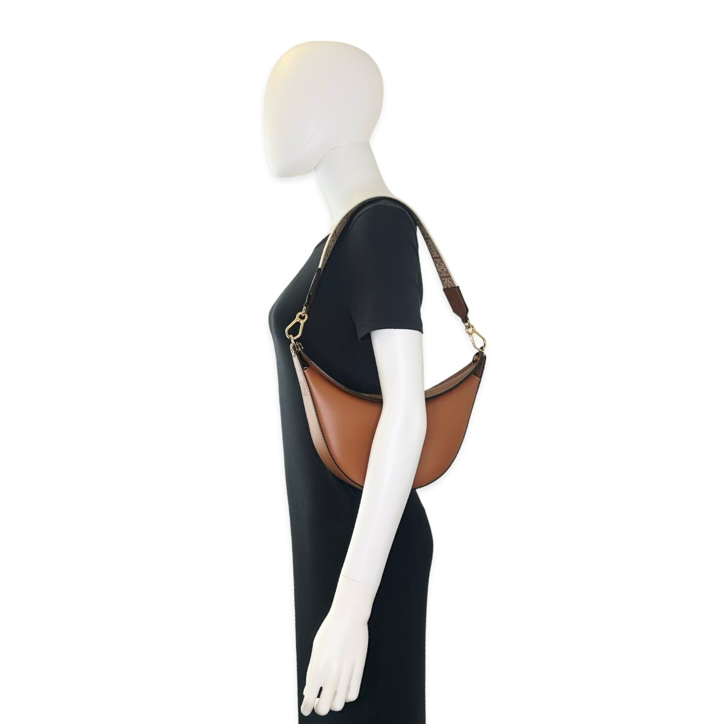 Loewe Calfskin Small Luna