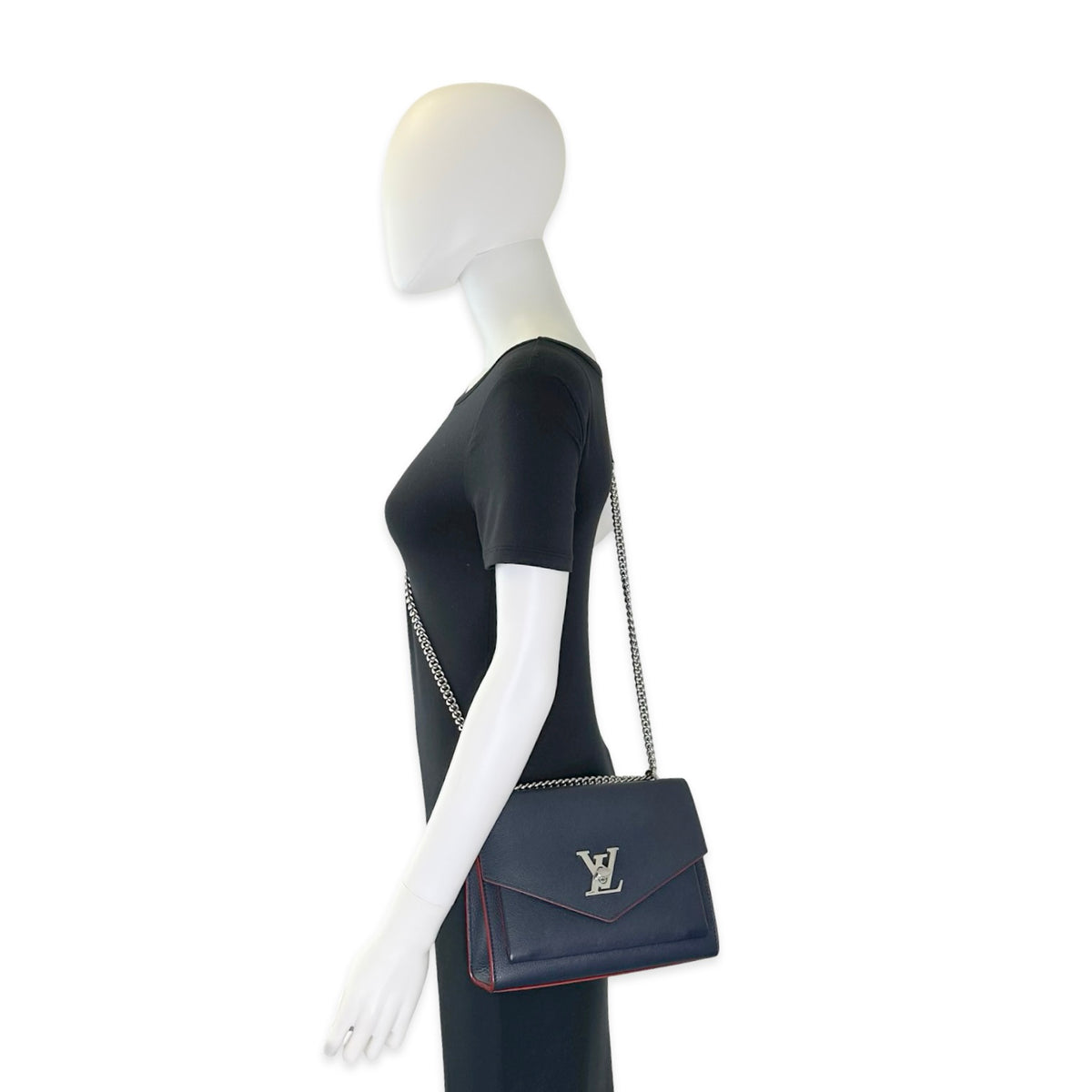 Louis Vuitton Grained Calfskin LockMe