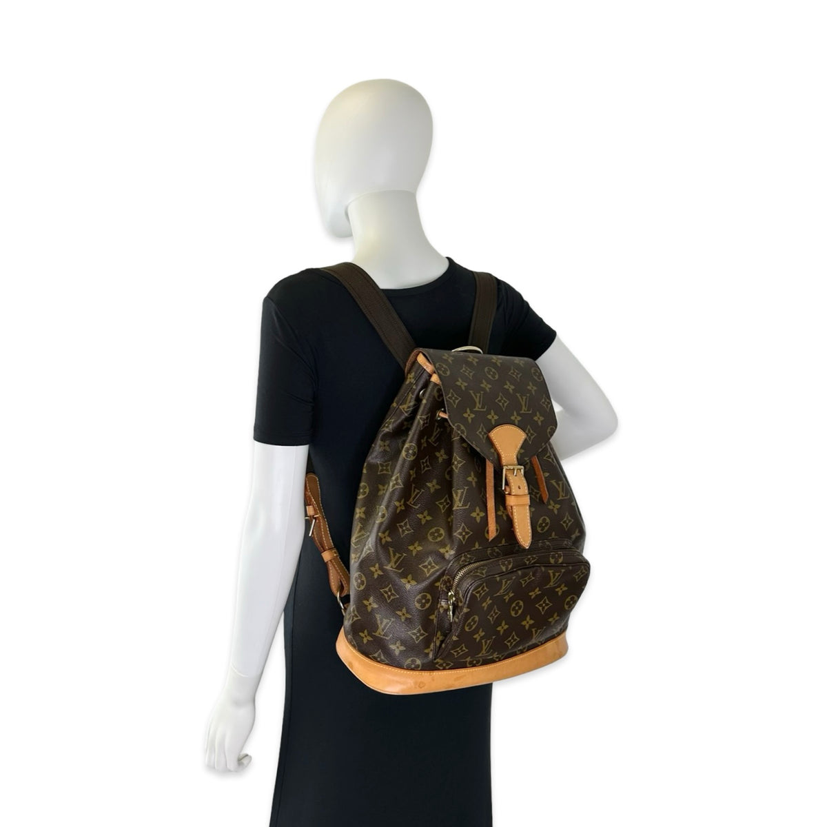 Louis Vuitton Monogram Montsouris Backpack MM