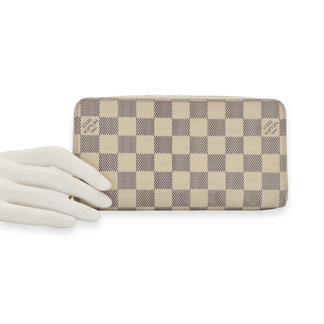 Louis Vuitton Damier Azur Zippy Wallet
