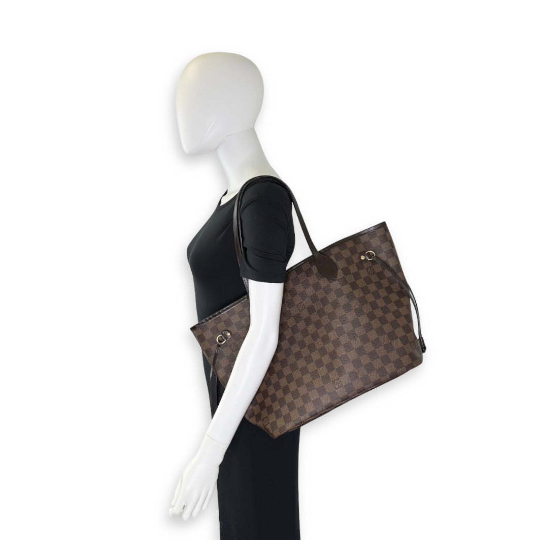 Louis Vuitton Damier Ebene Neverfull MM