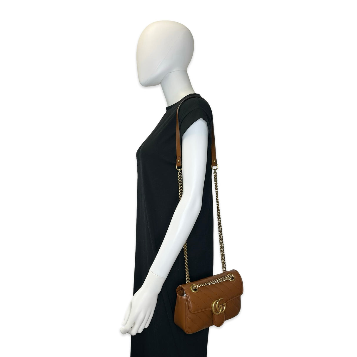 GUCCI: Quilted Leather Small GG Marmont Shoulder Bag