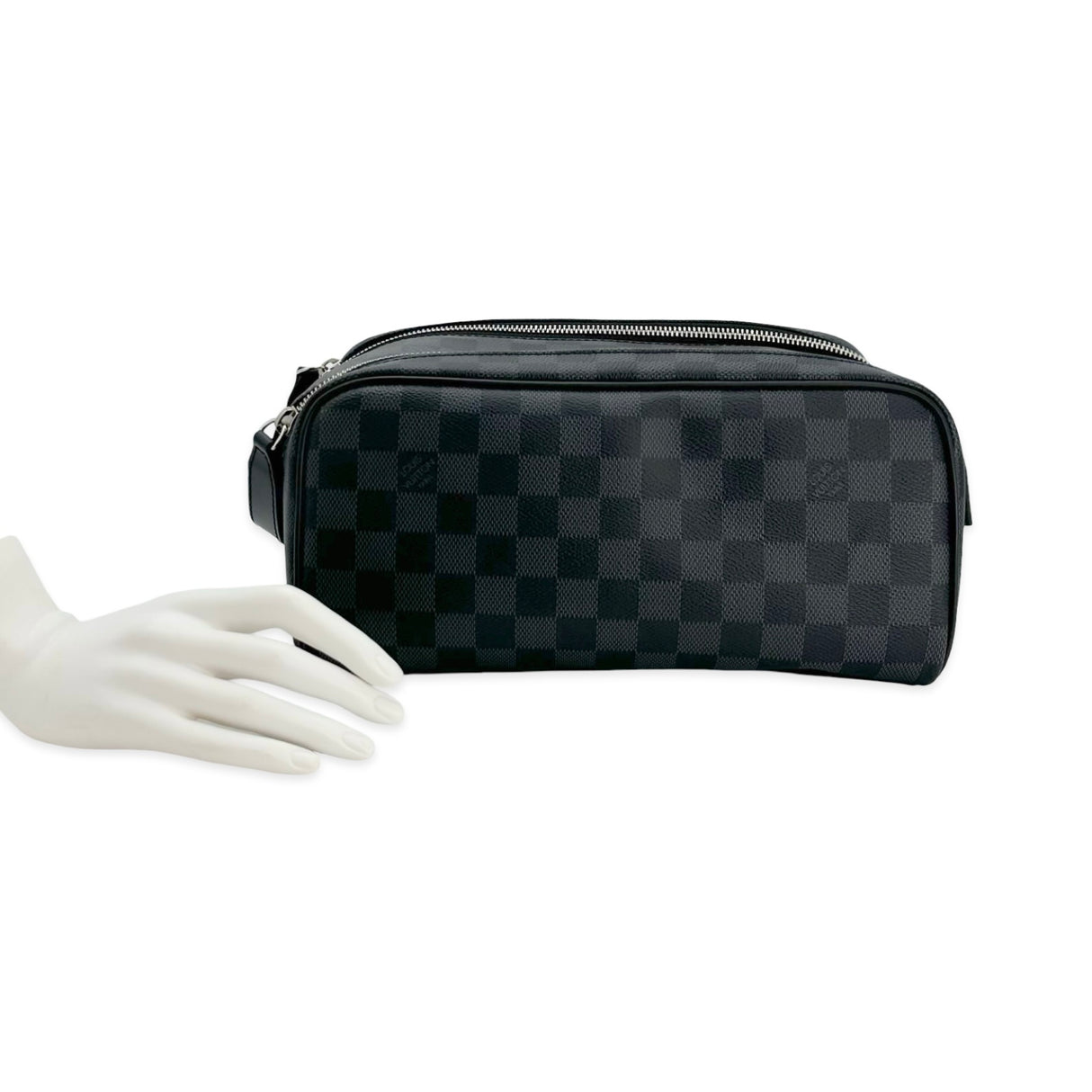 Damier Graphite Dopp Kit