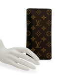 LOUIS VUITTON: Monogram Brazza Wallet