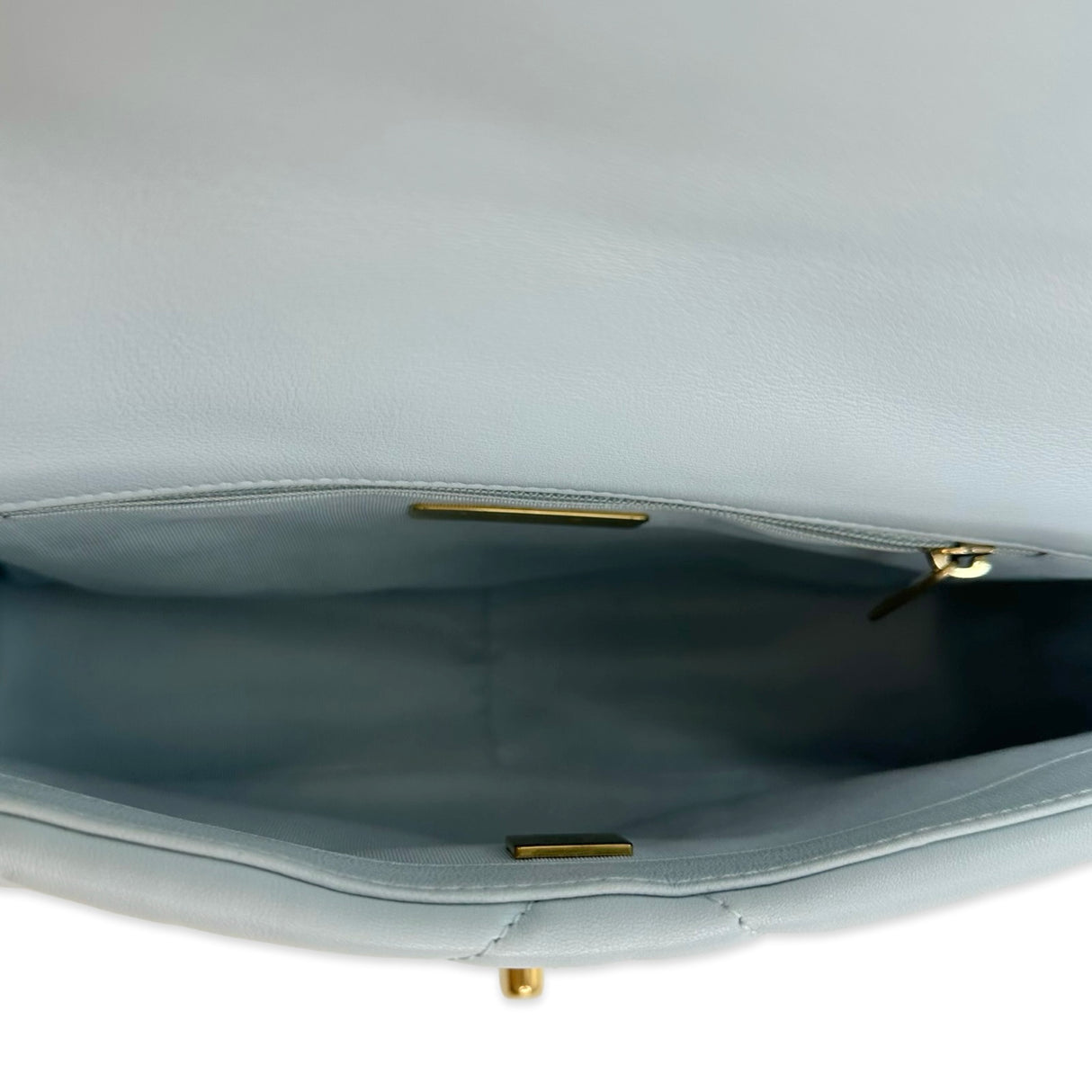 Quilted Lambskin Small 19