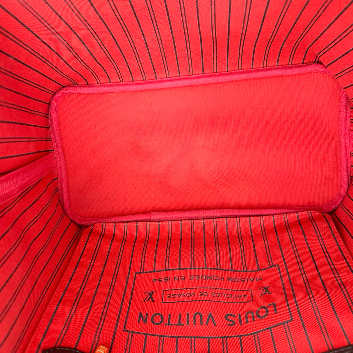 LOUIS VUITTON: Damier Ebene Neverfull MM