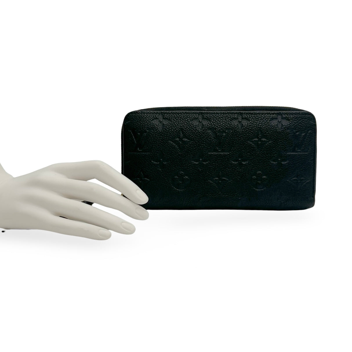 LOUIS VUITTON: Monogram Empreinte Zippy Wallet
