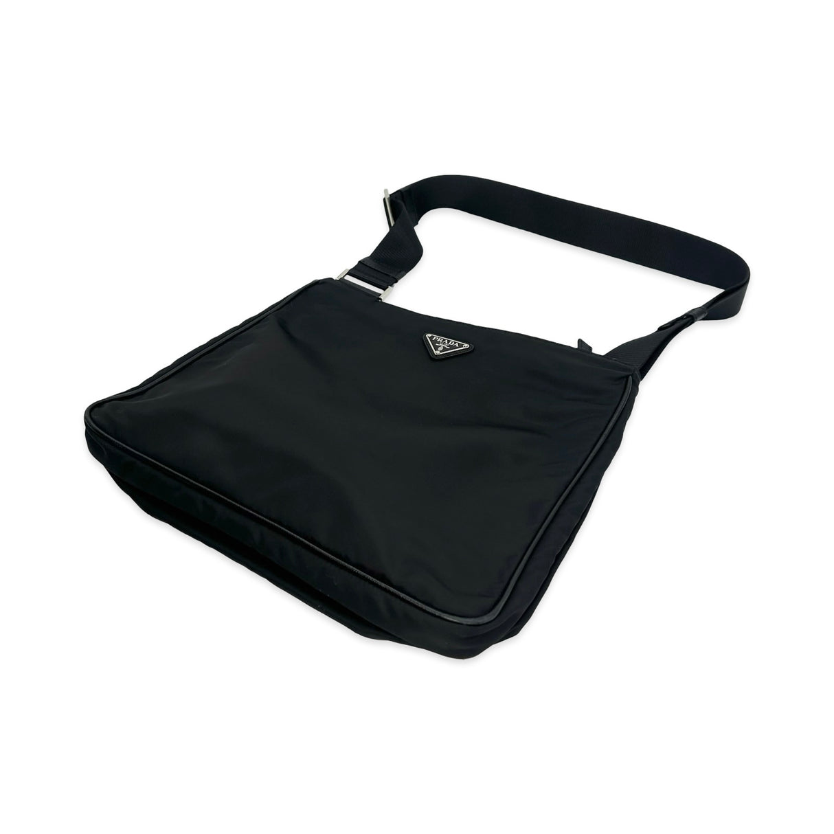 Nylon Slim Messenger