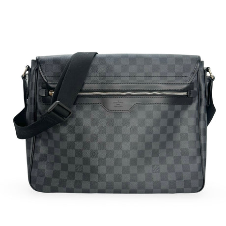 LOUIS VUITTON: Damier Graphite Daniel Messenger GM
