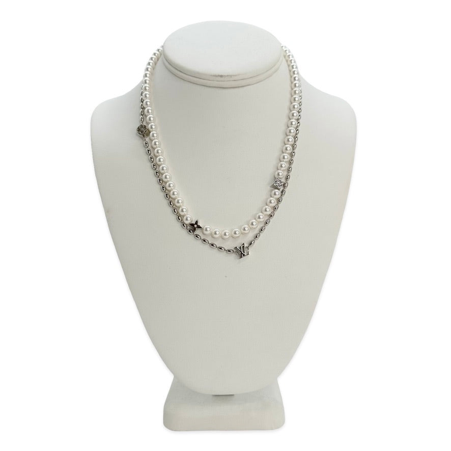 LOUIS VUITTON: Pearls Fusion Necklace