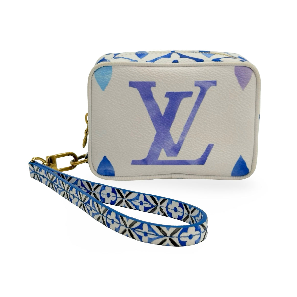 LOUIS VUITTON: Monogram Giant By the Pool Wapity Case