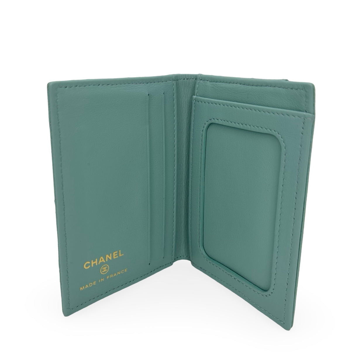 CHANEL: Quilted Caviar Bifold Card Holder