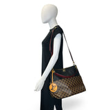 LOUIS VUITTON: Damier Ebene Maida Hobo