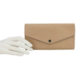 LOUIS VUITTON: Epi Sarah Wallet