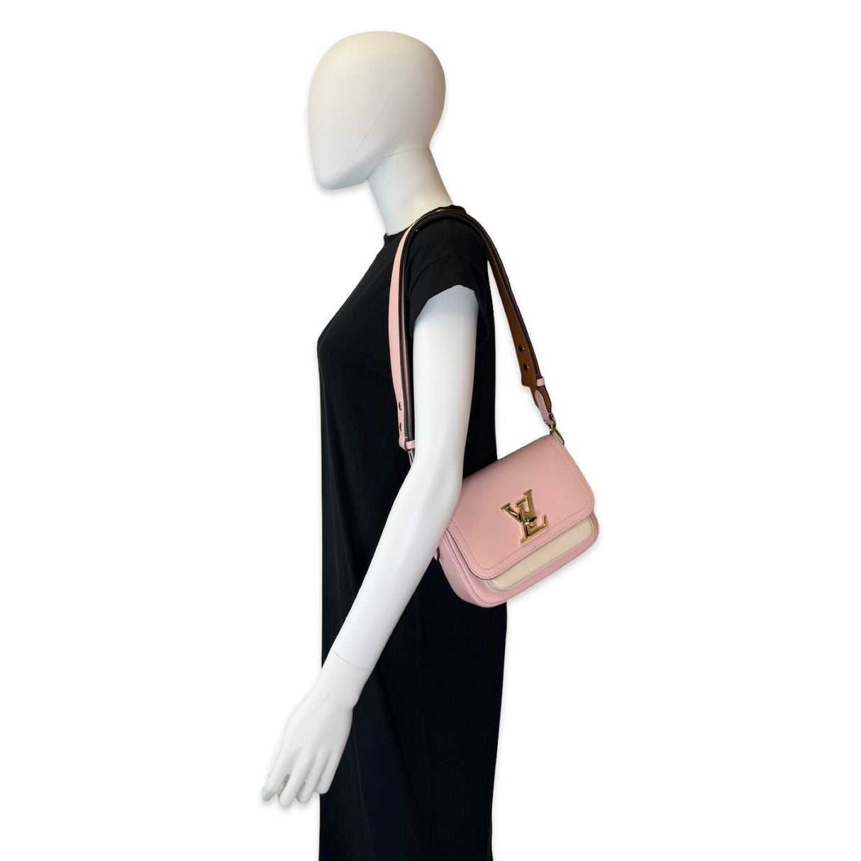 LOUIS VUITTON: Calfskin Lockme Tender