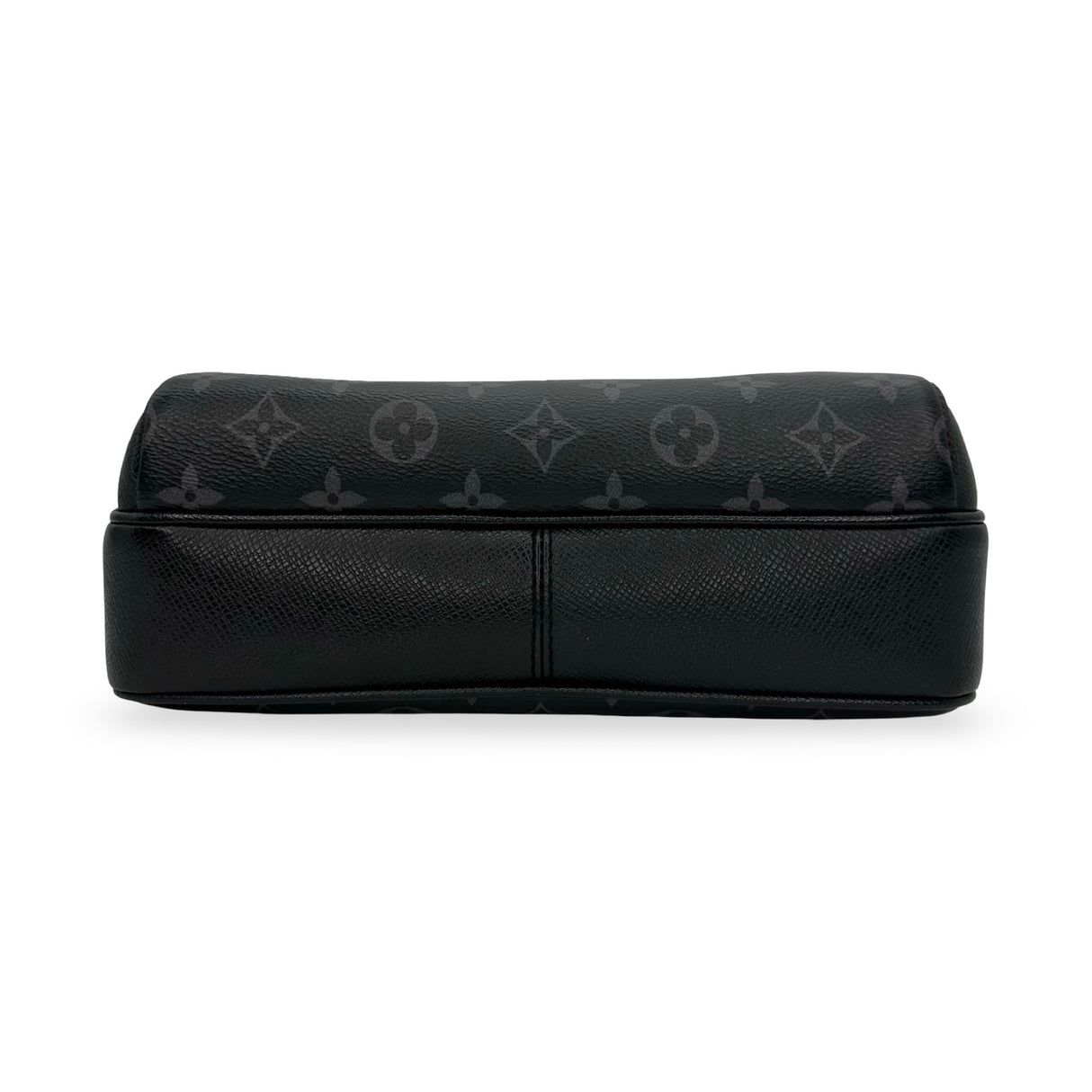 LOUIS VUITTON: Monogram Eclipse Outdoor Messenger
