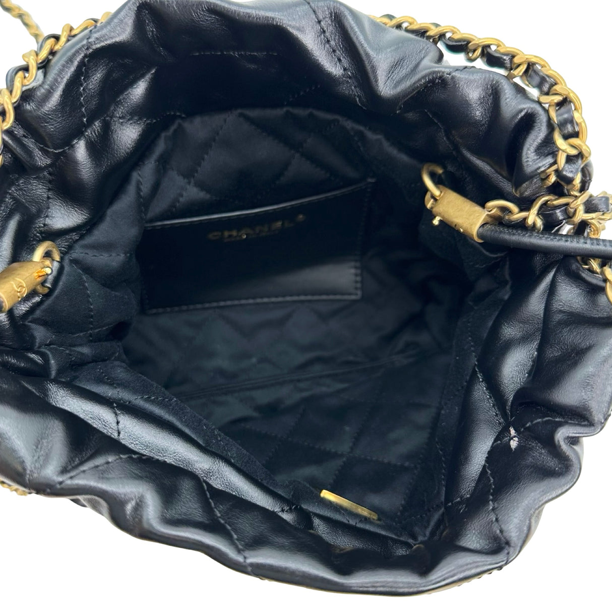 CHANEL: Quilted Calfskin Mini 22