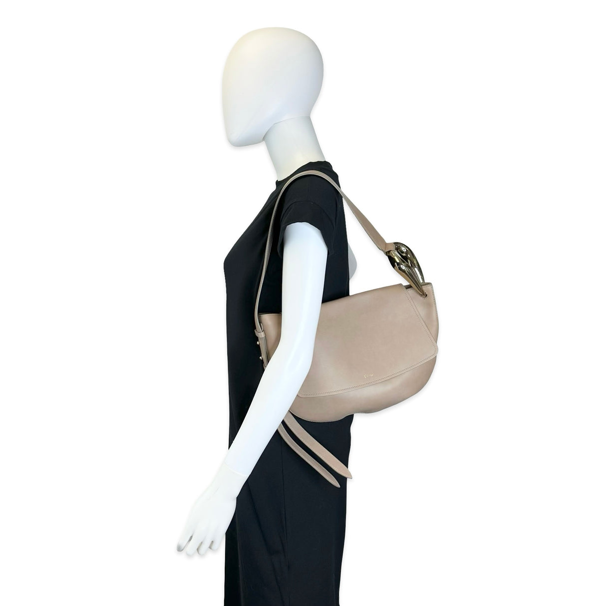 CHLOE: Leather Kiss Hobo Bag