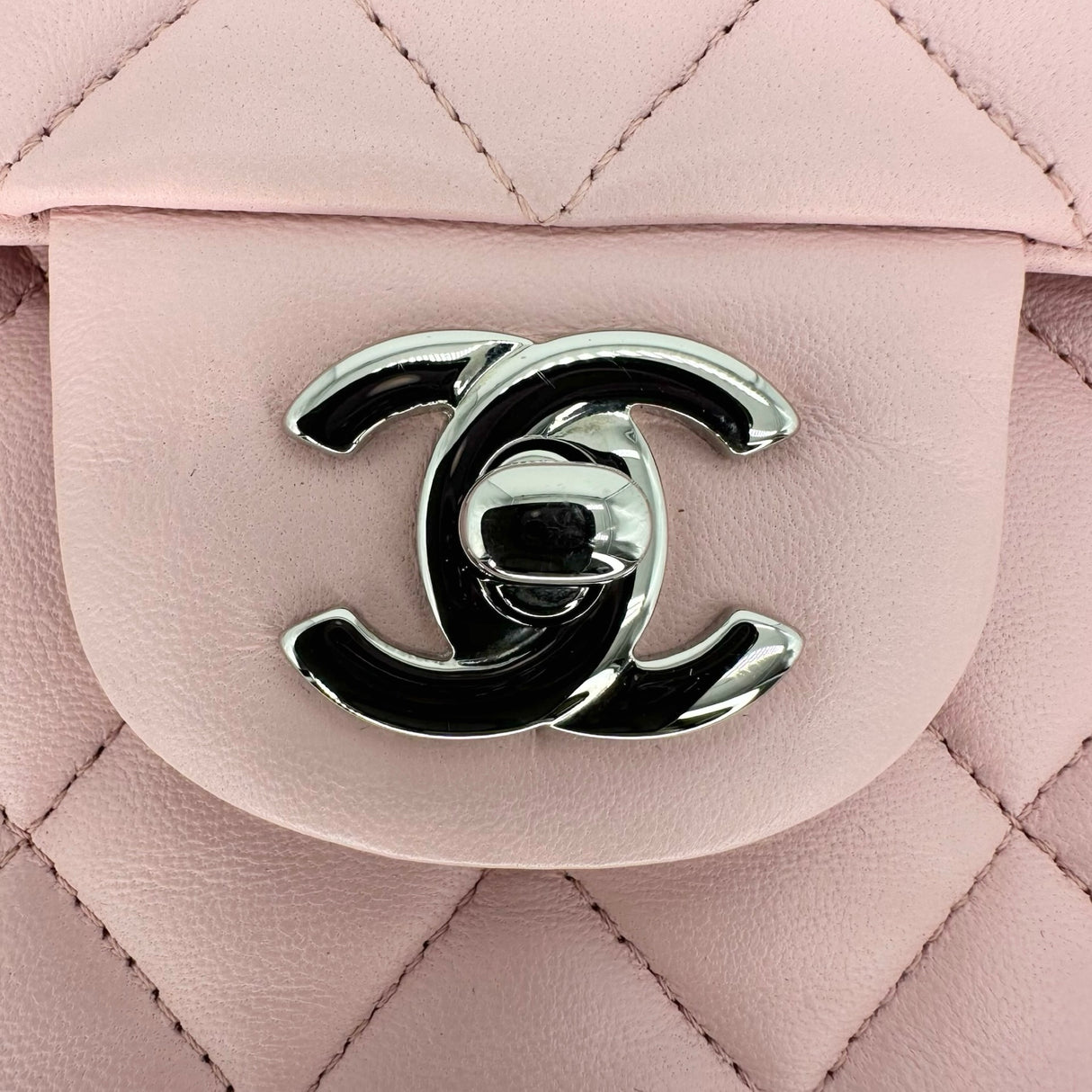 CHANEL: Quilted Lambskin Medium Classic Double Flap