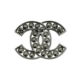 CHANEL: Pearl CC Brooch