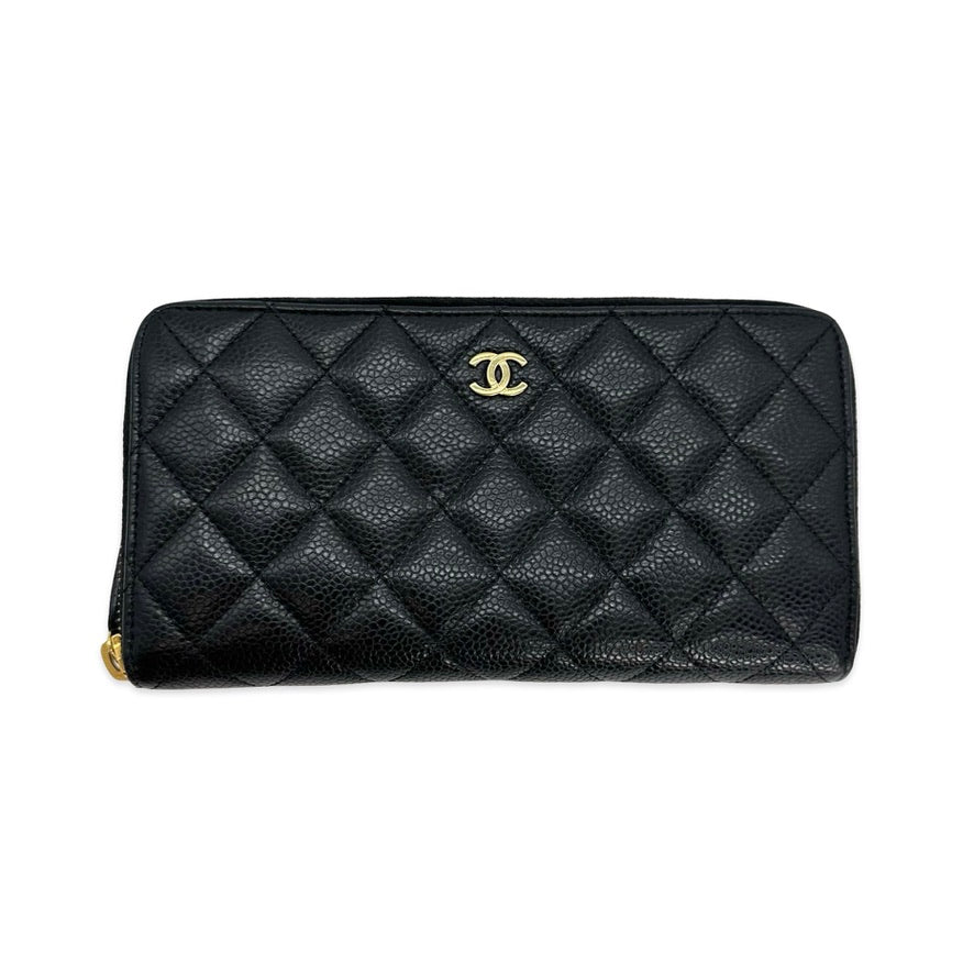 CHANEL: Quilted Caviar Large Gusset Zip Wallet