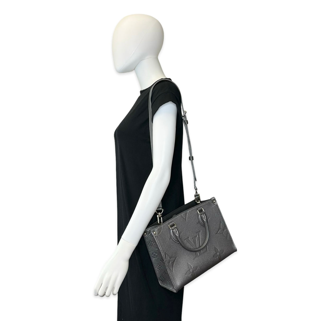 LOUIS VUITTON: Monogram Empreinte Onthego PM