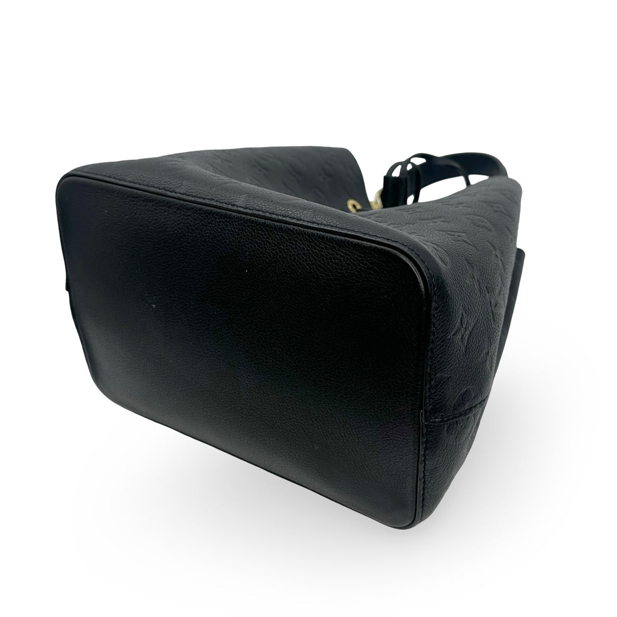 LOUIS VUITTON: Monogram Empreinte NeoNoe MM