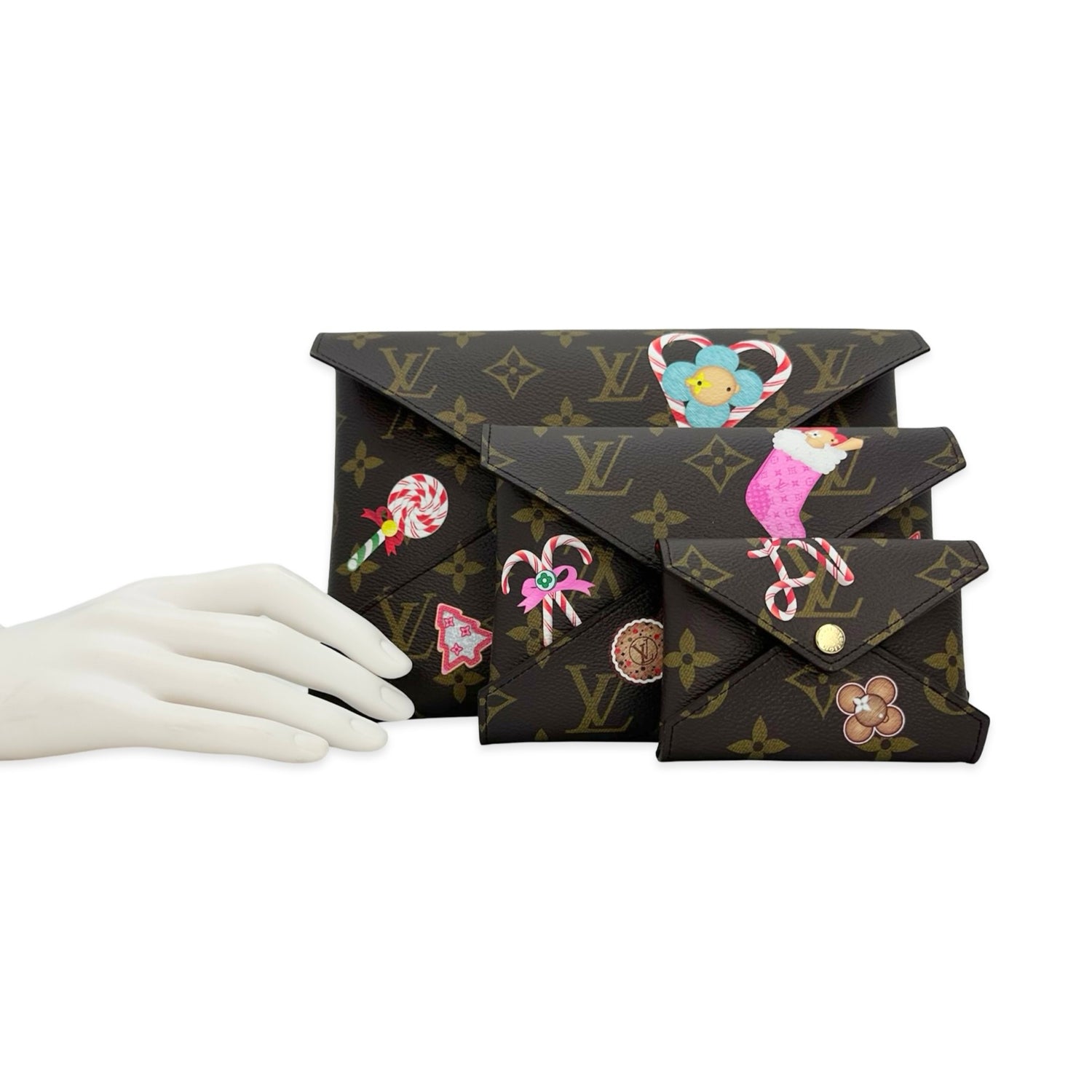 Louis Vuitton Monogram Vivienne Holiday Kirigami Pochette Set