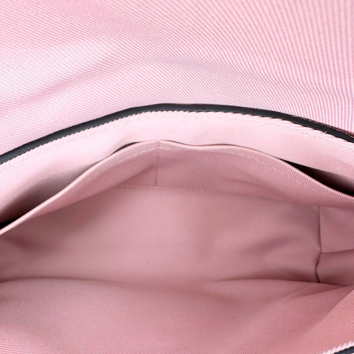 Monogram Empreinte Blanche BB