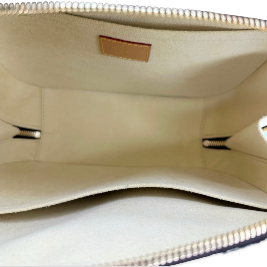 LOUIS VUITTON: Monogram Valisette PM