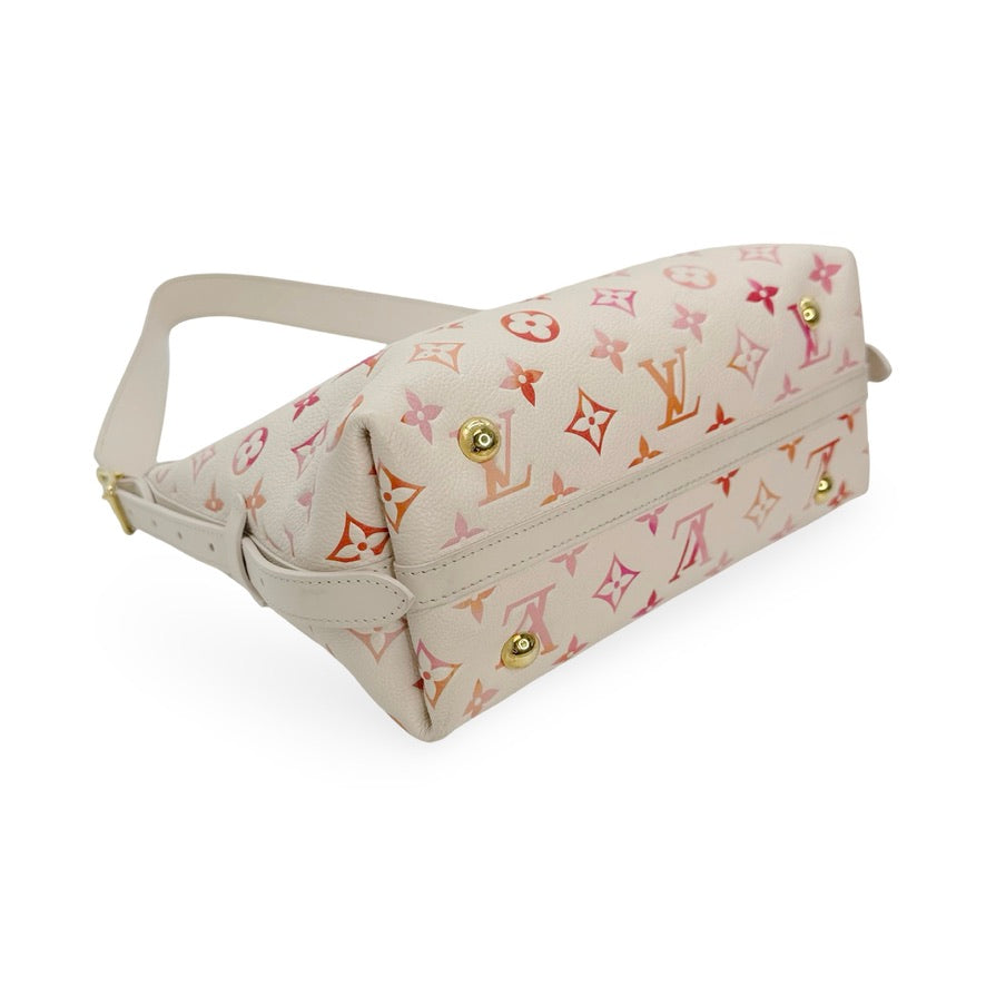 LOUIS VUITTON: Monogram Empreinte Carryall PM