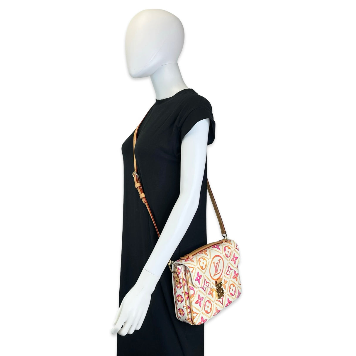 Monogram Tiles By the Pool Pochette Metis