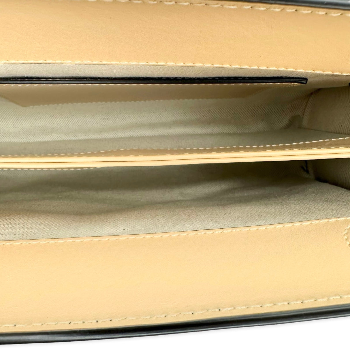 GUCCI: Matelasse Small Shoulder Bag