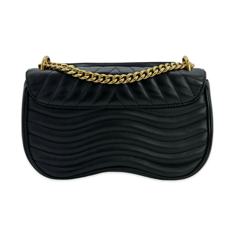 LOUIS VUITTON: Quilted Calfskin New Wave MM