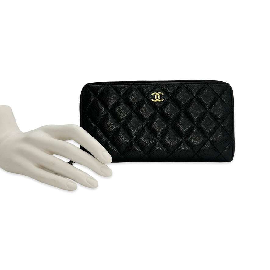 CHANEL: Quilted Caviar Large Gusset Zip Wallet