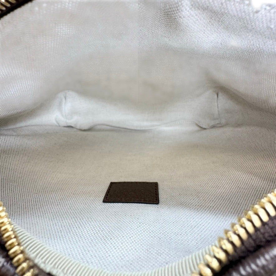 GUCCI: Jumbo GG Canvas Belt Bag