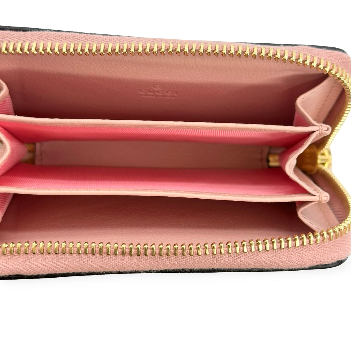 GUCCI: GG Supreme Stripes Zip Around Key Wallet